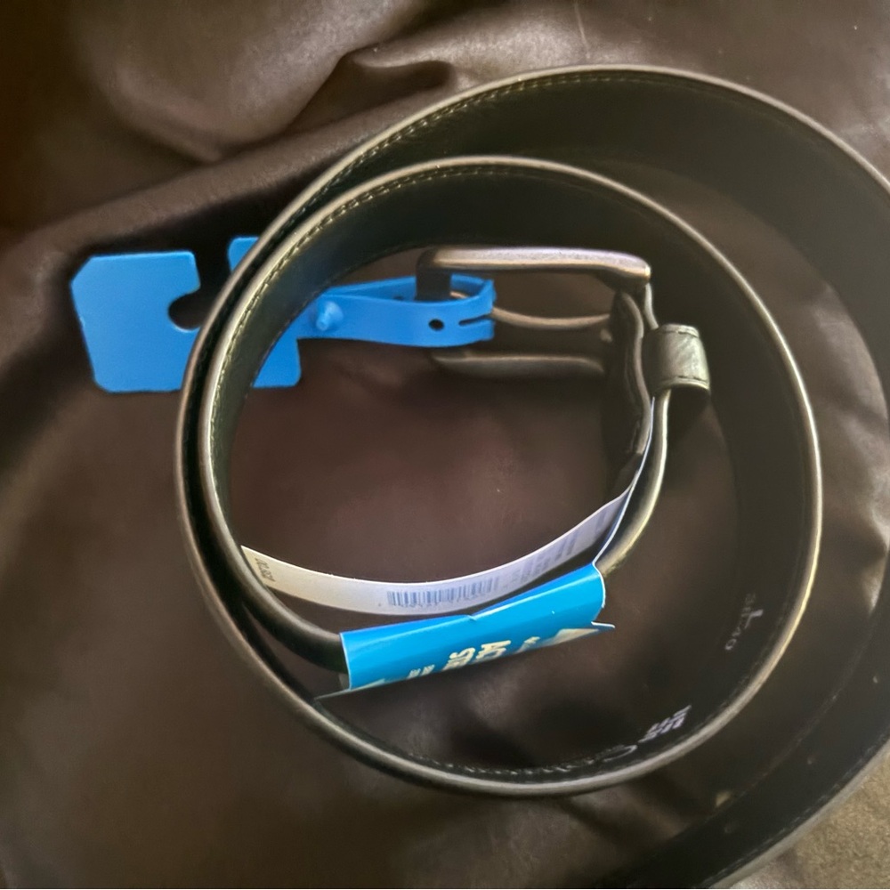 Columbia Blue Stretch Belt